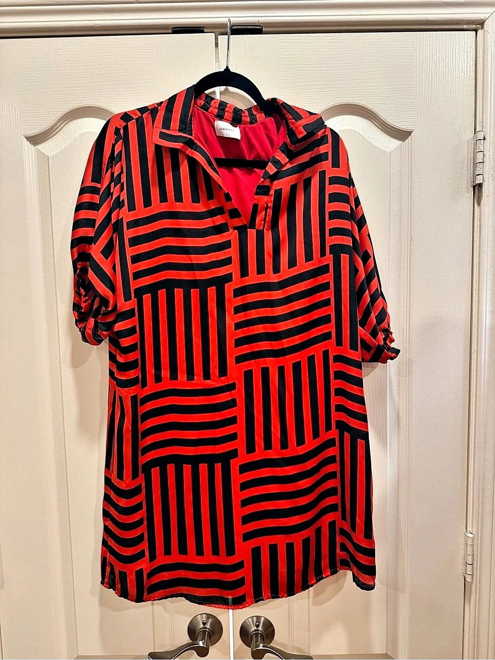 Adrienne Red Black Geometric Shift Dr